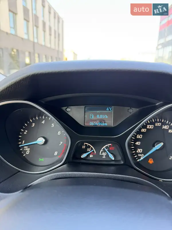 Ford Focus 2013 VIN WF0KXXGCBKDE37938 фото оголошення 5 з 52