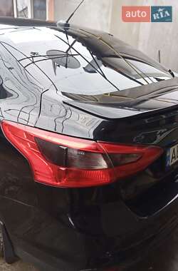 Седан Ford Focus 2014 в Новомосковске
