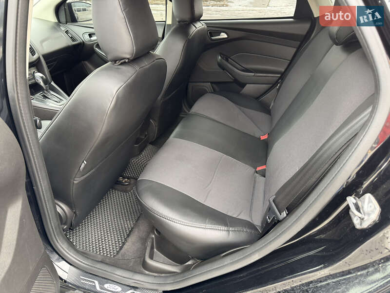 Хэтчбек Ford Focus 2016 в Киеве