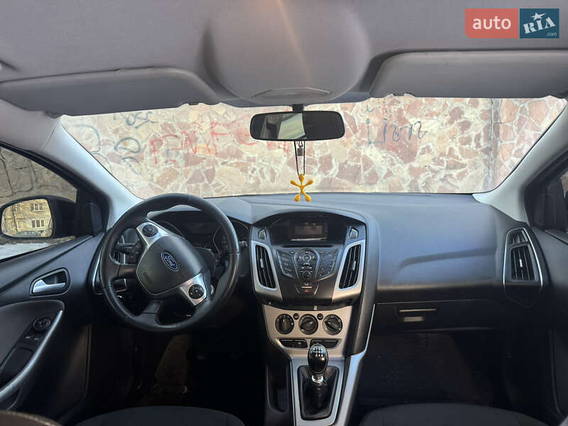 Хэтчбек Ford Focus 2012 в Шептицькому
