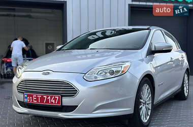 Хэтчбек Ford Focus 2014 в Владимире