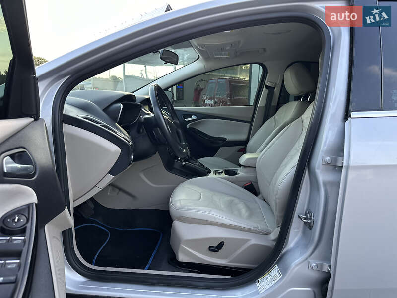 Хетчбек Ford Focus 2014 в Володимирі