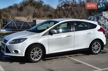 Хэтчбек Ford Focus 2013 в Киеве