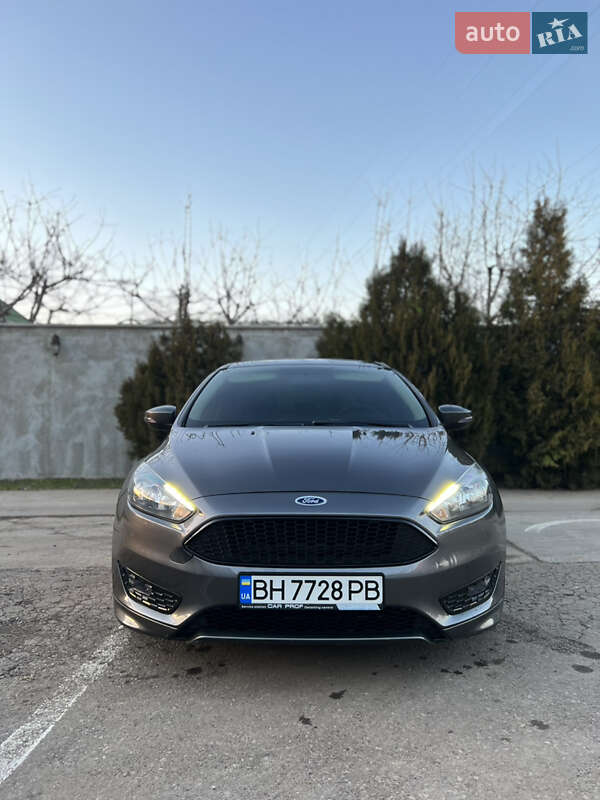Седан Ford Focus 2015 в Одессе