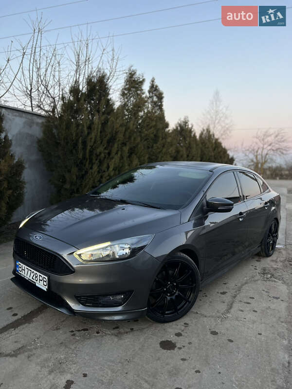 Седан Ford Focus 2015 в Одессе