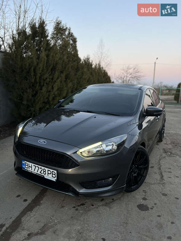 Седан Ford Focus 2015 в Одессе