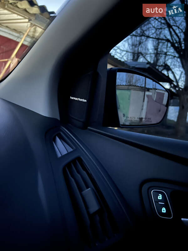 Седан Ford Focus 2015 в Одессе