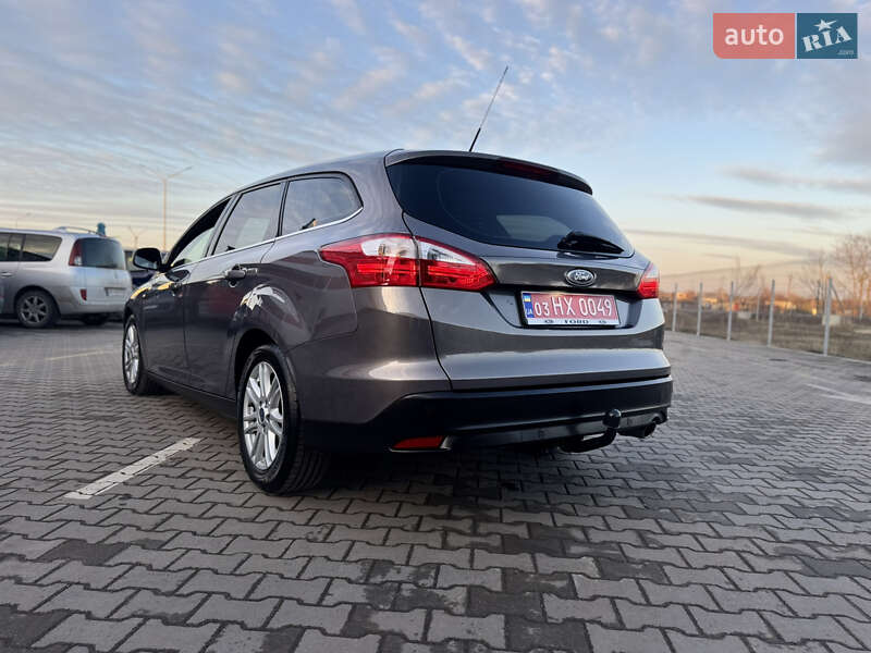 Универсал Ford Focus 2012 в Нововолынске