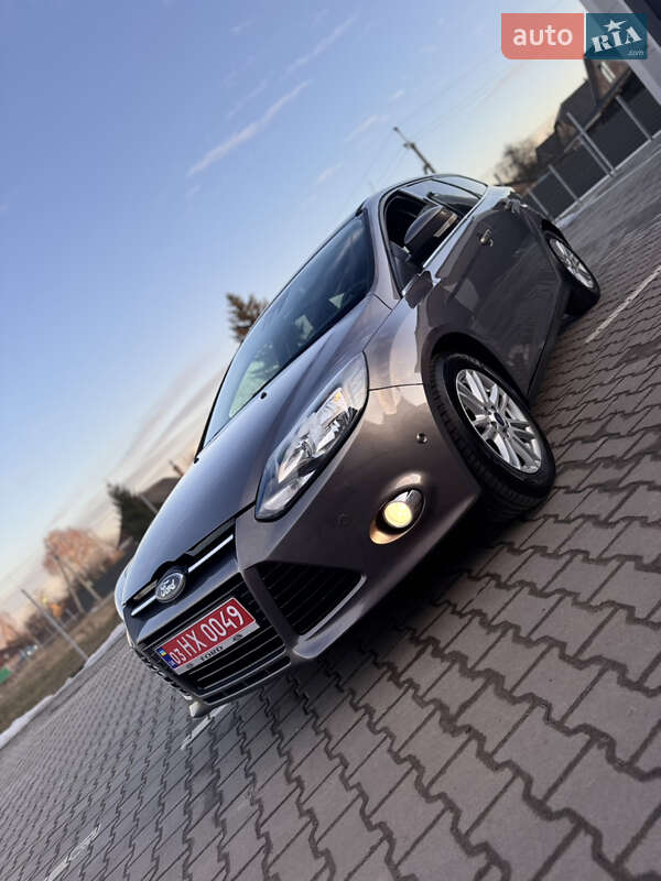 Универсал Ford Focus 2012 в Нововолынске