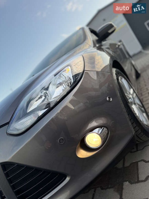Универсал Ford Focus 2012 в Нововолынске