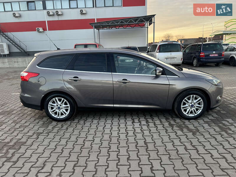 Универсал Ford Focus 2012 в Нововолынске