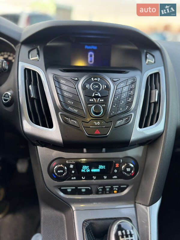 Универсал Ford Focus 2012 в Нововолынске