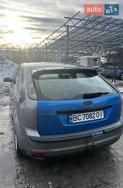 Хэтчбек Ford Focus 2005 в Львове