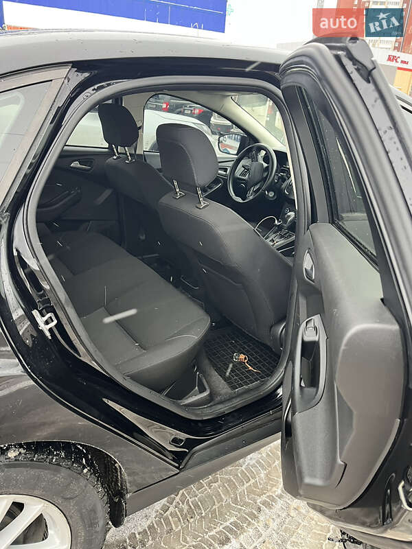 Седан Ford Focus 2018 в Дніпрі