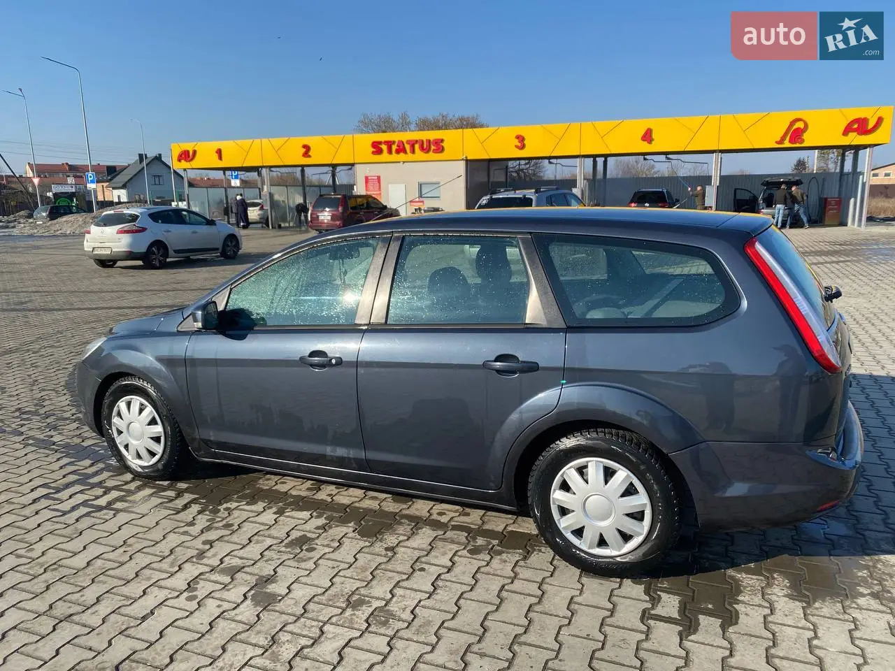 2010 Ford Focus - мініатюра 30