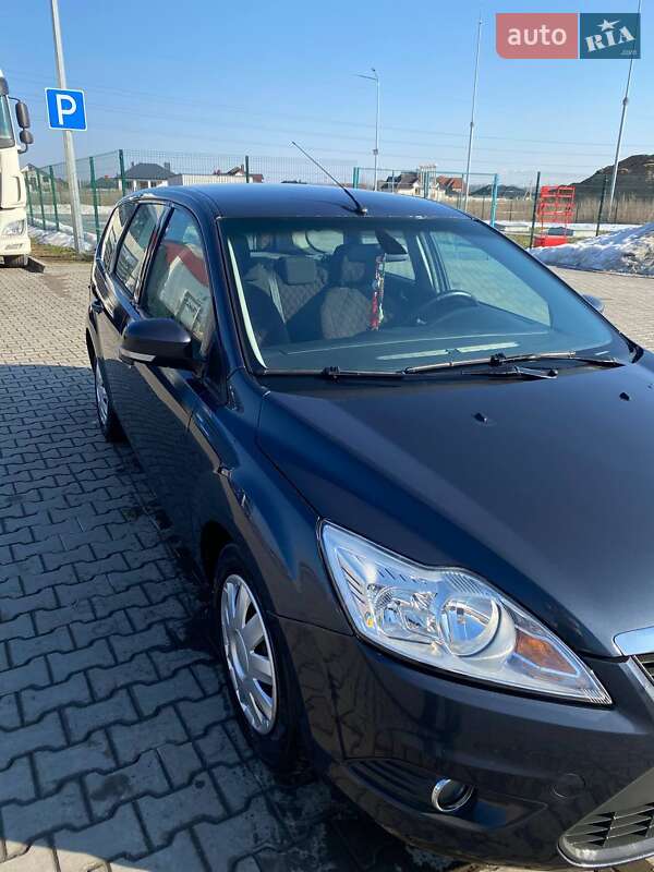 Универсал Ford Focus 2010 в Луцке
