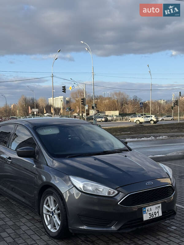Седан Ford Focus 2018 в Києві