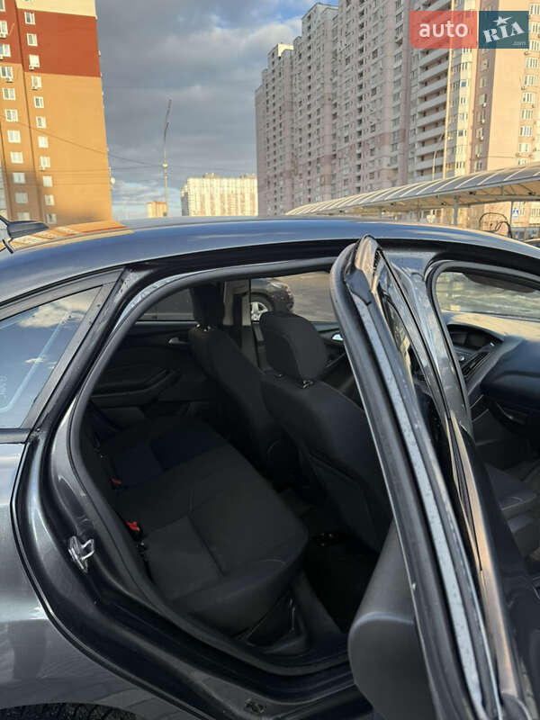 Седан Ford Focus 2018 в Києві