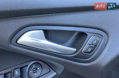 Седан Ford Focus 2017 в Ужгороде