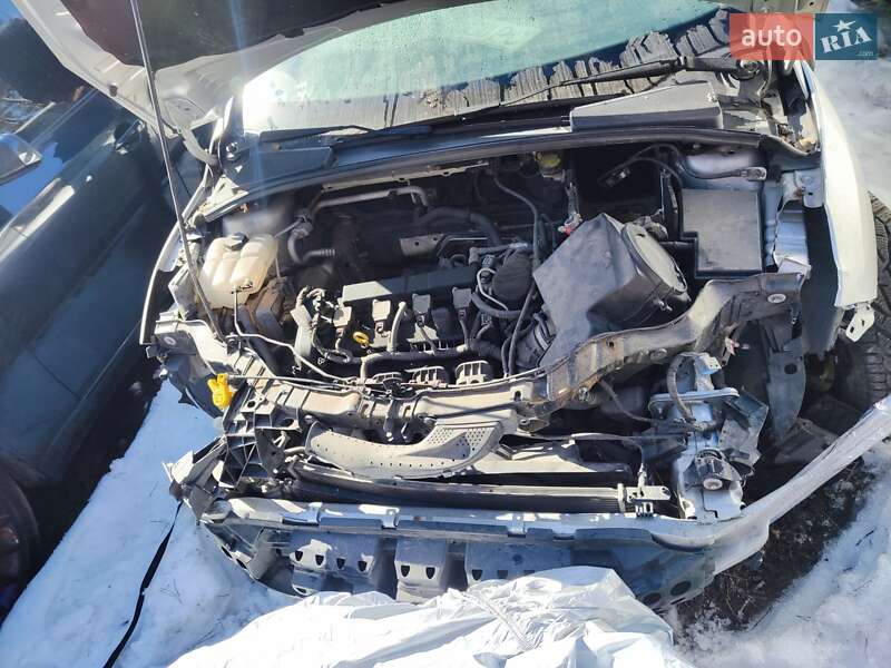 Хэтчбек Ford Focus 2014 в Киеве