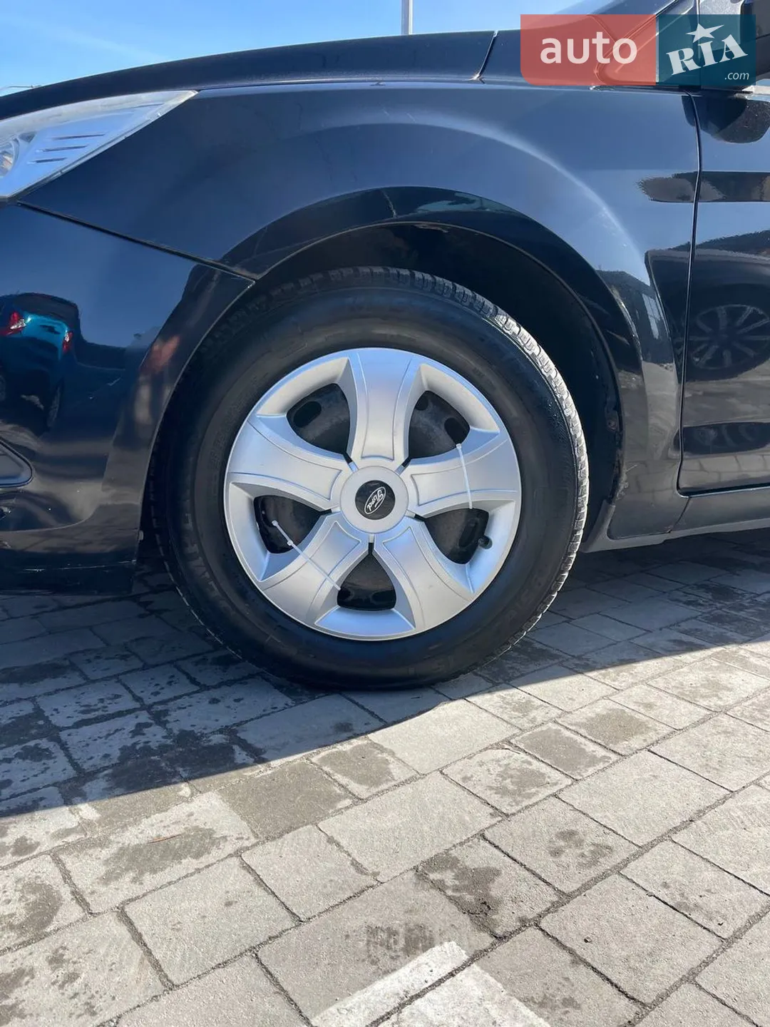 2010 Ford Focus - мініатюра 8