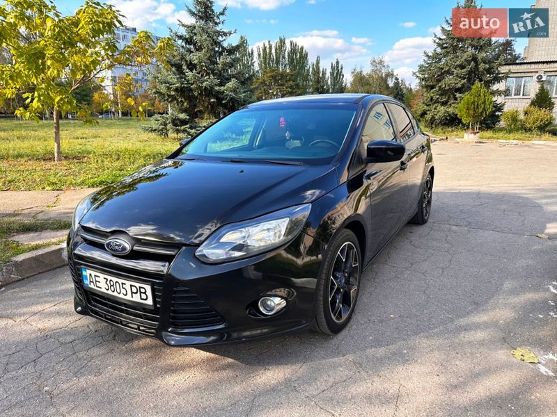 Хэтчбек Ford Focus 2012 в Запорожье