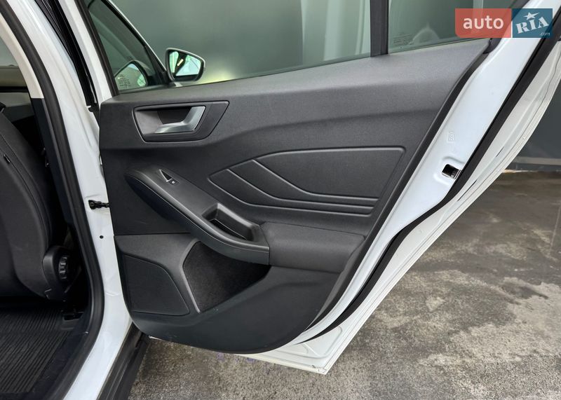 Хэтчбек Ford Focus 2020 в Киеве