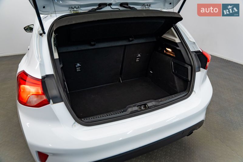 Хэтчбек Ford Focus 2020 в Киеве