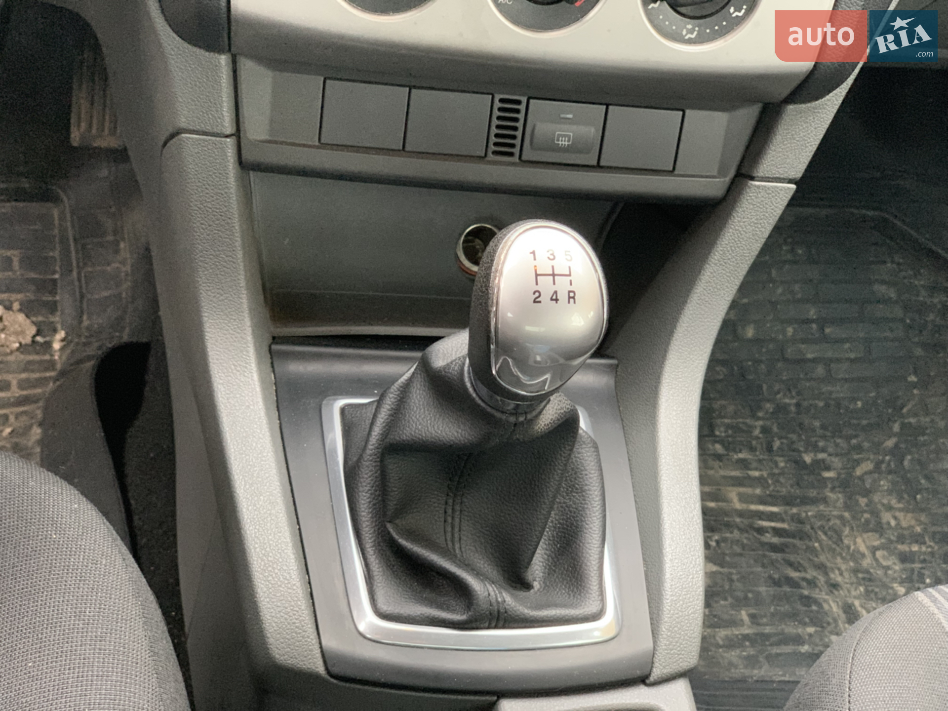 2011 Ford Focus - мініатюра 9