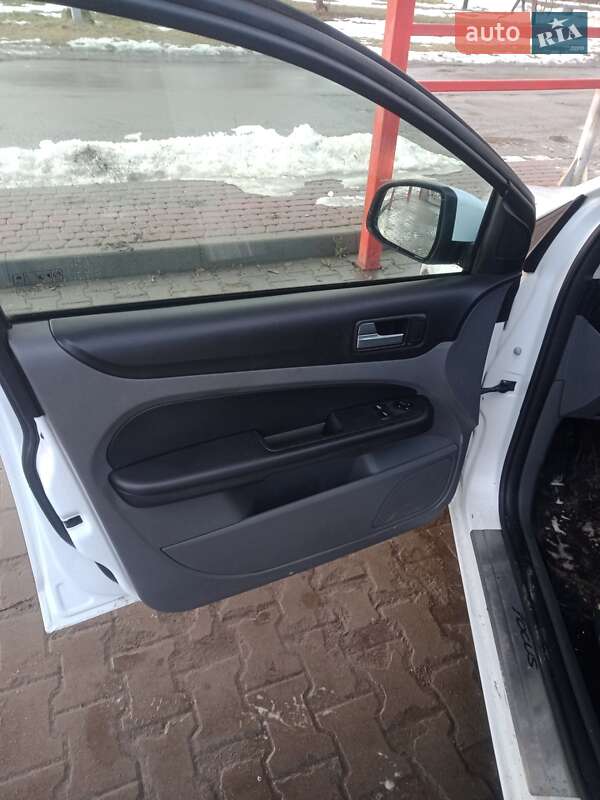 Універсал Ford Focus 2009 в Луцьку