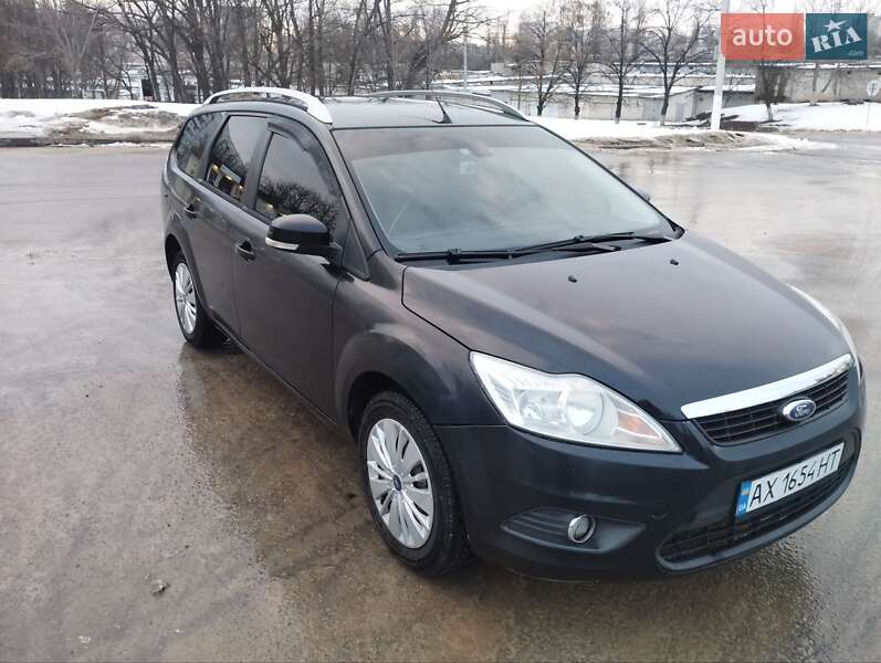 Ford Focus 2010