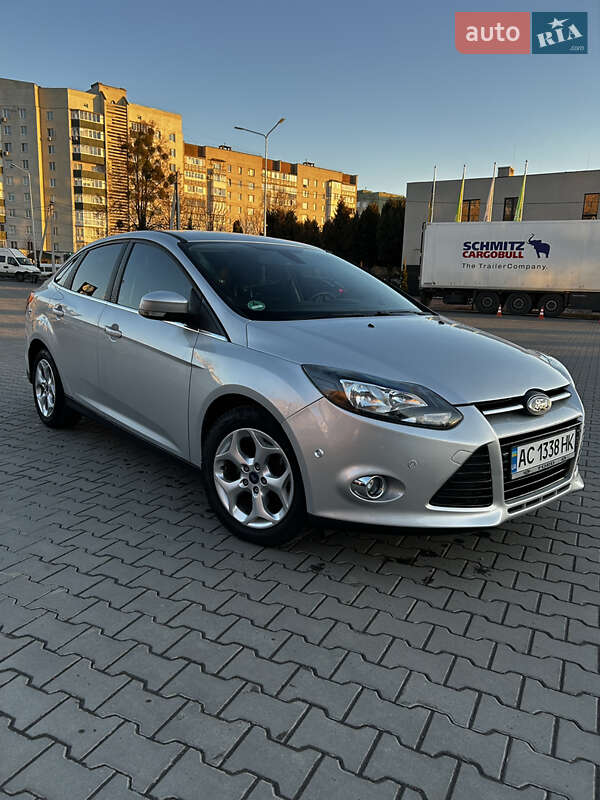 Седан Ford Focus 2011 в Луцке