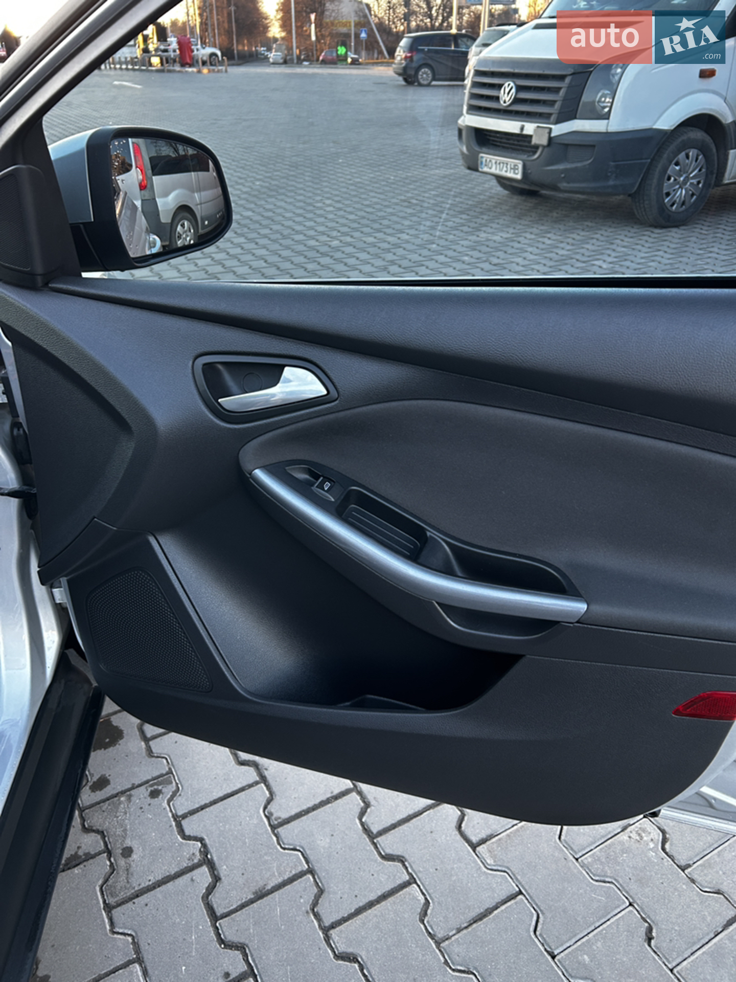 2011 Ford Focus - мініатюра 11