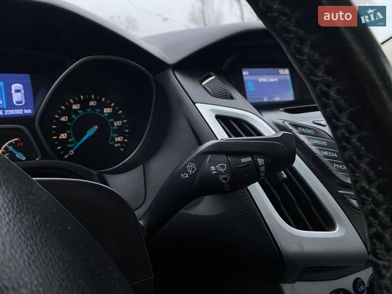 Седан Ford Focus 2014 в Киеве фото 29 Седан Ford Focus 2014 в Киеве