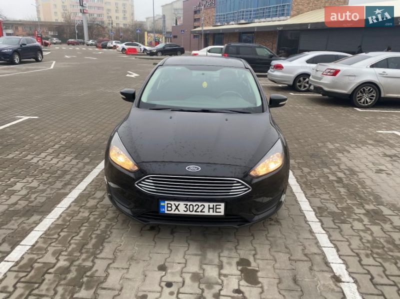 Седан Ford Focus 2016 в Крюківщині