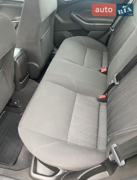 Седан Ford Focus 2016 в Крюківщині