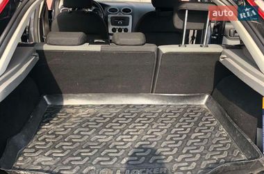 Хэтчбек Ford Focus 2011 в Люботине