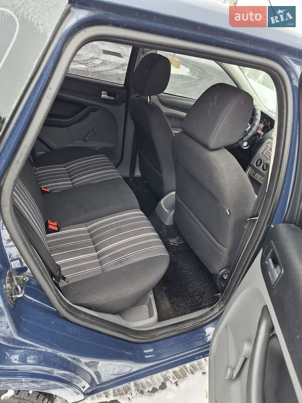 Универсал Ford Focus 2009 в Корце