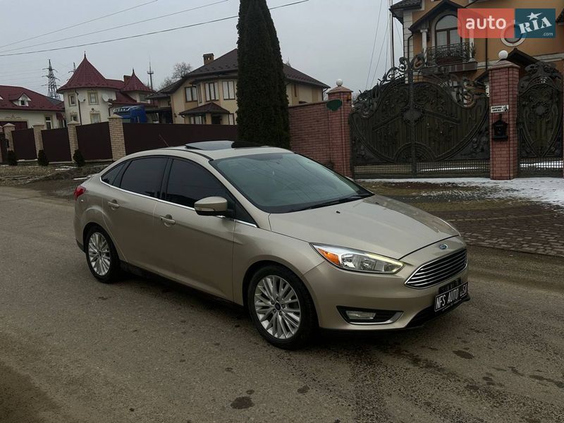 Седан Ford Focus 2018 в Черновцах