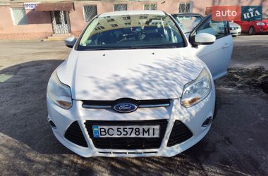 Хэтчбек Ford Focus 2012 в Сокале