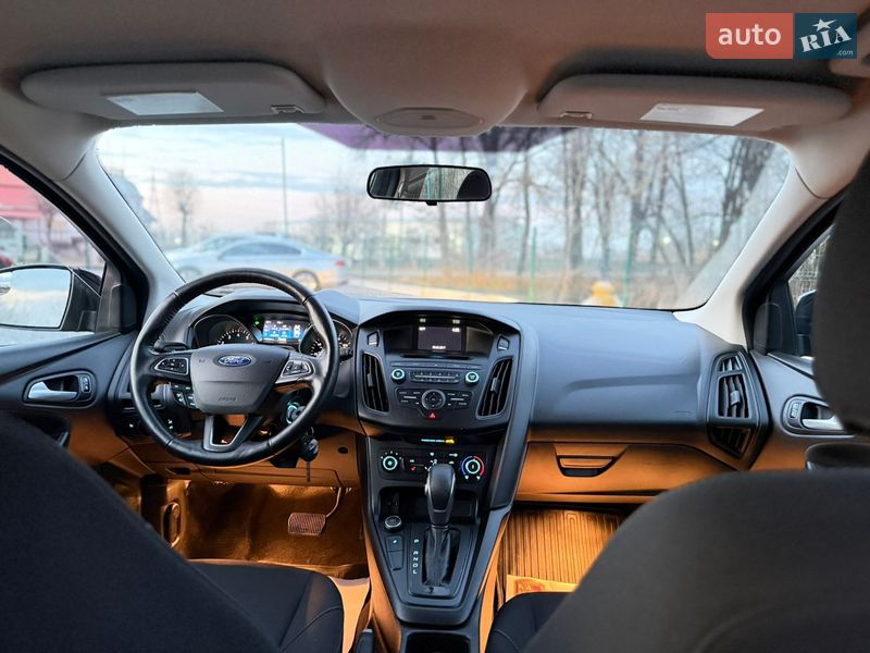 Хетчбек Ford Focus 2017 в Дрогобичі