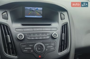 Седан Ford Focus 2016 в Киеве