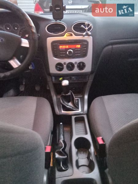 Седан Ford Focus 2007 в Калиновке