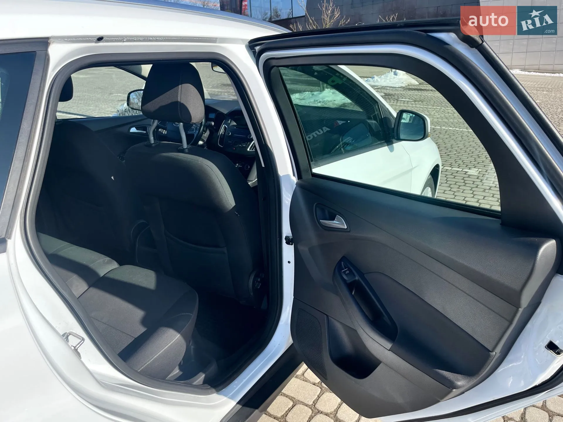 2018 Ford Focus - мініатюра 13