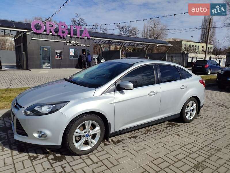 Ford Focus 2011
