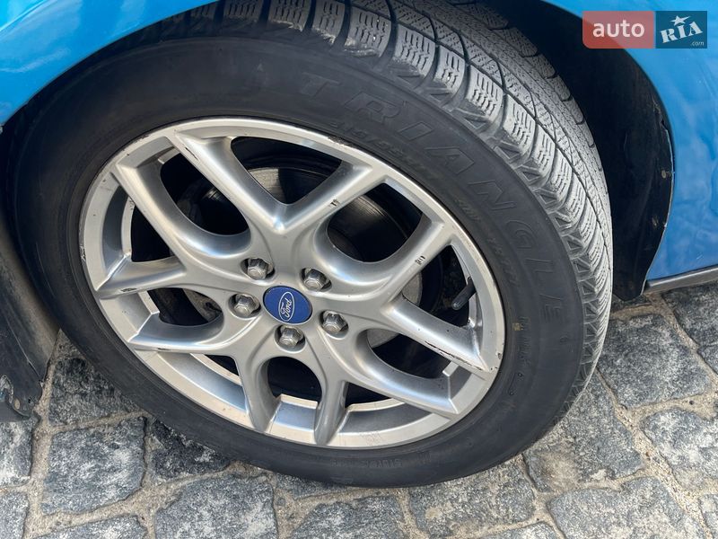 Хэтчбек Ford Focus 2015 в Одессе
