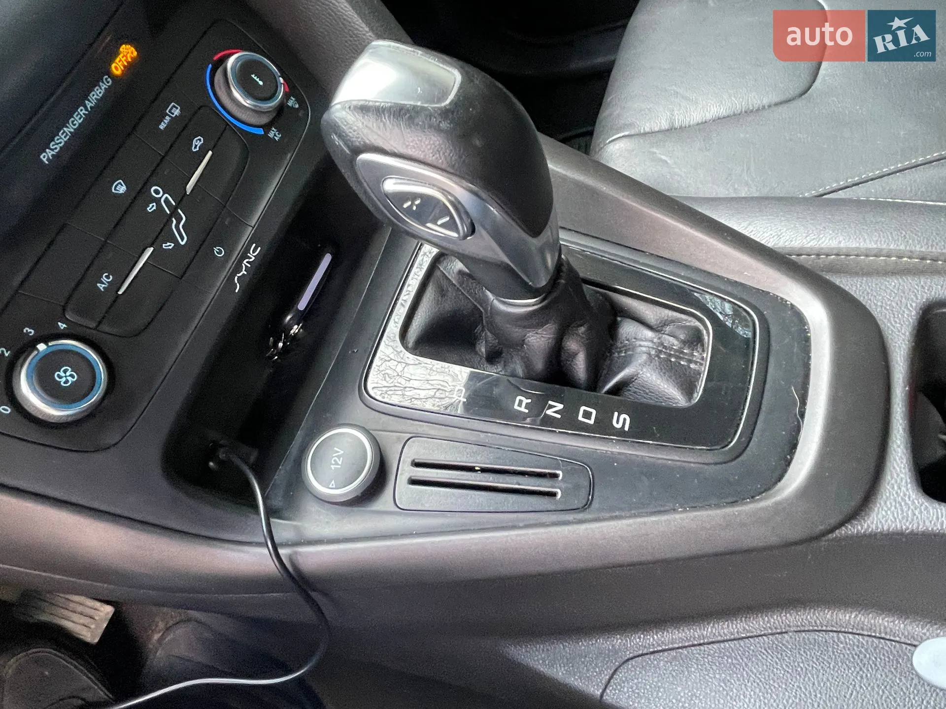 2015 Ford Focus - мініатюра 16