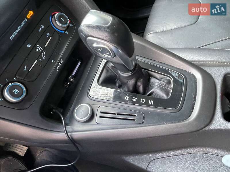 Хэтчбек Ford Focus 2015 в Одессе