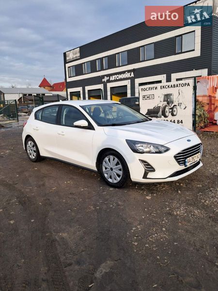 Хэтчбек Ford Focus 2019 в Киеве