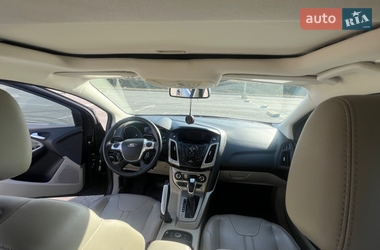Седан Ford Focus 2011 в Львове